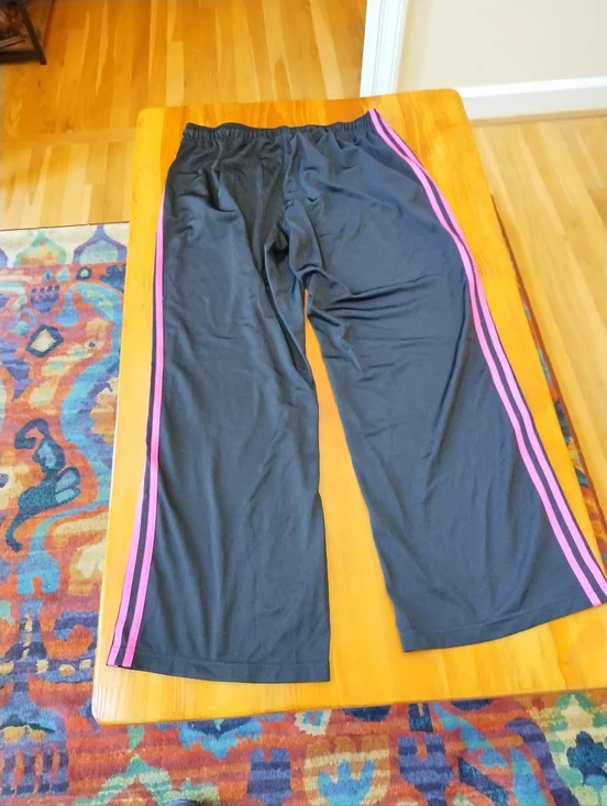 Adidas Activewear Track Pants XL - Picture 9 of 10